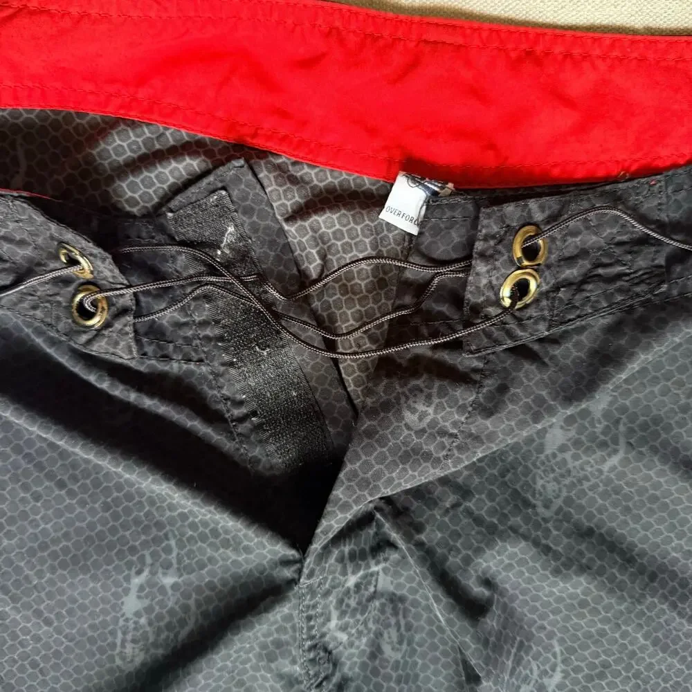Vintage Y2K Board Shorts Men's 34 Flaming Skulls Skater Grunge Steve & Barry's